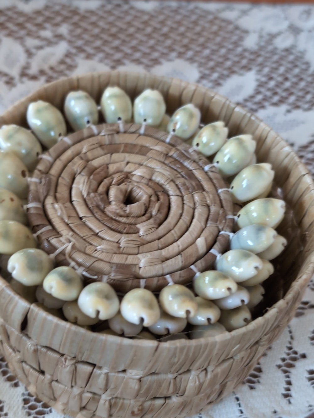 Handcrafted Coastal Seagrass Basket & Cowrie Shell Coaster Set Boho Beachy Decor - Picture 8 of 11